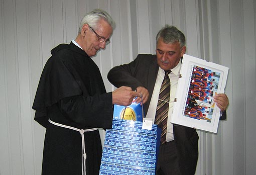 Predaja poklona Frankopanske garde Ogulin fra Petru Runji