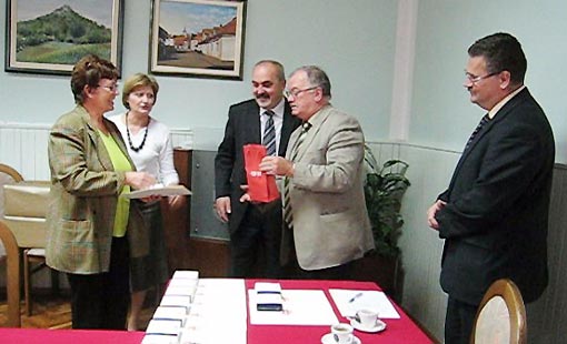 Priznanje Đurđi Porubić za 35 puta dobrovoljnog darivanja krvi 