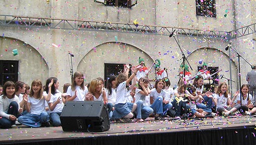Grad Ogulin - prijatelj djece - Festival bajke - lipanj 2009 Grad Ogulin - prijatelj djece - Festival bajke - lipanj 2009