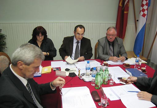 Sjednica Gradskog vijeća 17. studenoga 2009. Sjednica Gradskog vijeća 17. studenoga 2009.