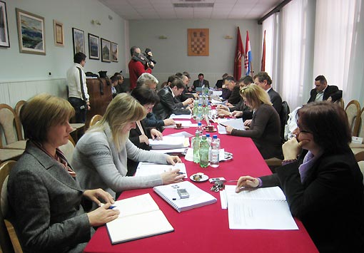Odluke i zaključci 5. sjednice Gradskog vijeća Grada Ogulina održane 18. prosinca 2009. Odluke i zaključci 5. sjednice Gradskog vijeća Grada Ogulina održane 18. prosinca 2009.
