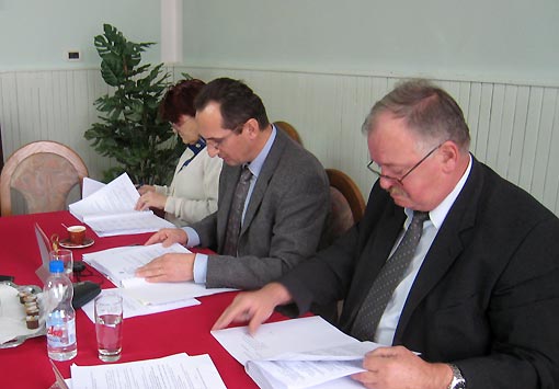 Odluke i zaključci 5. sjednice Gradskog vijeća Grada Ogulina održane 18. prosinca 2009. Odluke i zaključci 5. sjednice Gradskog vijeća Grada Ogulina održane 18. prosinca 2009.