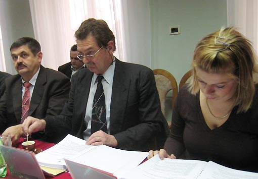 Odluke i zaključci 5. sjednice Gradskog vijeća Grada Ogulina održane 18. prosinca 2009. Odluke i zaključci 5. sjednice Gradskog vijeća Grada Ogulina održane 18. prosinca 2009.