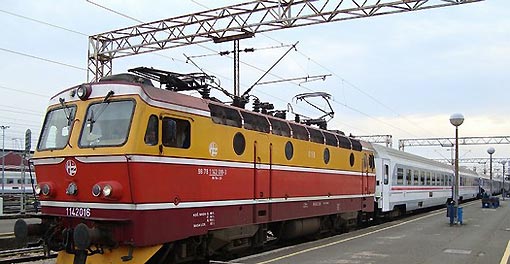 Vlakovi Hrvatskih željeznica Vlakovi Hrvatskih željeznica