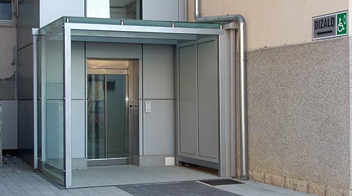 Arhitektonska rjesenja za osobe s invaliditetom Arhitektonska rjesenja za osobe s invaliditetom