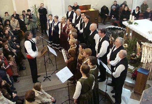 Božićni koncert vokalnog ansambla KUD-a “Klek” - 2009. Božićni koncert vokalnog ansambla KUD-a “Klek” - 2009.