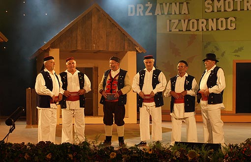 KUD "Klek" na 44. Vinkovačkim jesenima 2009 KUD "Klek" na 44. Vinkovačkim jesenima 2009