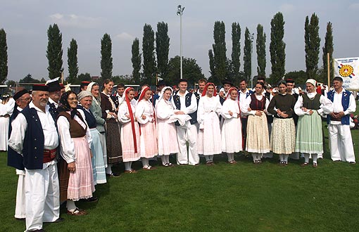 KUD "Klek" na 44. Vinkovačkim jesenima 2009 KUD "Klek" na 44. Vinkovačkim jesenima 2009