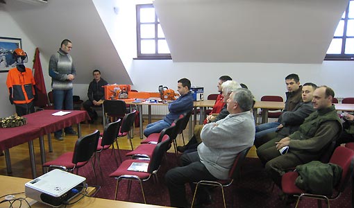 Održano predavanje "Rad u šumi na siguran način" Održano predavanje "Rad u šumi na siguran način"