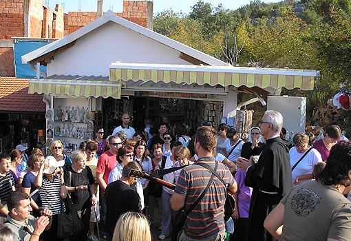 Molitvena zajednica „Kraljica Mira“ hodočastila u Međugorje Molitvena zajednica „Kraljica Mira“ hodočastila u Međugorje