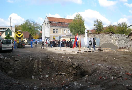 Svečano položen kamen temeljac za izgradnju stambeno – poslovne zgrade