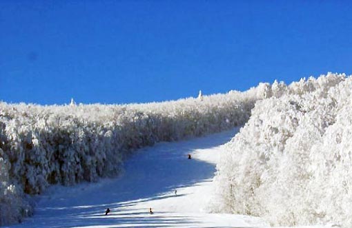 Skijalište Bjelolasica Skijalište Bjelolasica