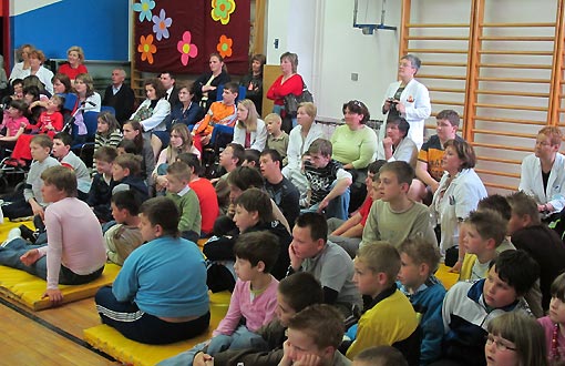 Kazališna grupa „Jaglac“ izvela igrokaz u Krapinskim Toplicama Kazališna grupa „Jaglac“ izvela igrokaz u Krapinskim Toplicama