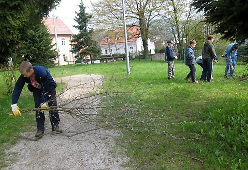 Travanjske akcije čišćenja gradskog okoliša Travanjske akcije čišćenja gradskog okoliša