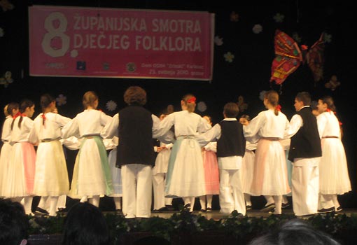 KUD "Klek" na 6. Županijskoj smotri dječjeg folklora u Karlovcu KUD "Klek" na 6. Županijskoj smotri dječjeg folklora u Karlovcu