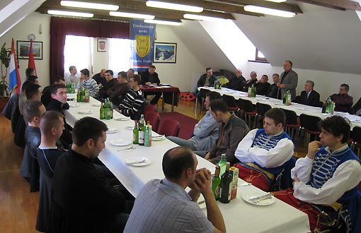 Šest godina aktivnosti Frankopanske garde "Ogulin" Šest godina aktivnosti Frankopanske garde "Ogulin"