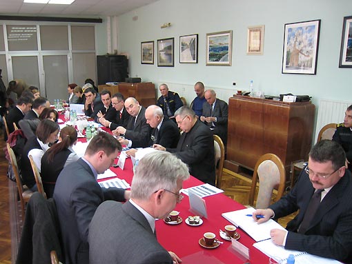 Odluke i zaključci 6. sjednice Gradskog vijeća Grada Ogulina održane 11. ožujka 2010. Odluke i zaključci 6. sjednice Gradskog vijeća Grada Ogulina održane 11. ožujka 2010.