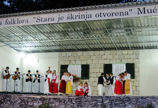 KUD „Tounjčica“ u Općini Muć KUD „Tounjčica“ u Općini Muć