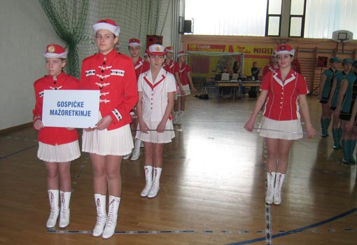 4.
regionalno prvenstvo zapadne i južne Hrvatske u mažoret plesu 4.
regionalno prvenstvo zapadne i južne Hrvatske u mažoret plesu