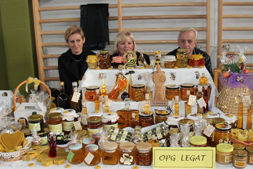 U Ogulinu održani četvrti 
Dani meda