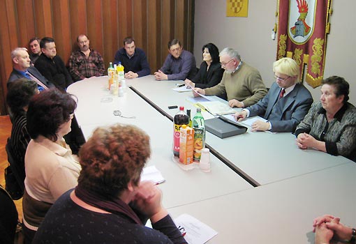 Katedra Čakavskog sabora Modruše izabrala novi Upravni odbor Katedra Čakavskog sabora Modruše izabrala novi Upravni odbor
