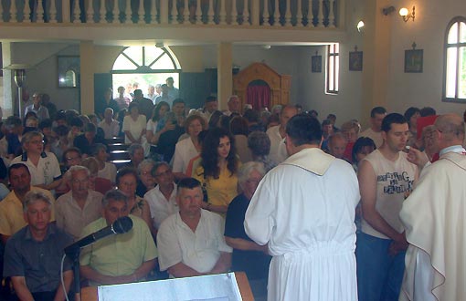 10. obljetnica posvete prve novosagrađene crkve u Gospićko-senjskoj biskupiji 10. obljetnica posvete prve novosagrađene crkve u Gospićko-senjskoj biskupiji