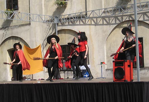 Ogulinski festival bajke pružio je najmlađima veliki užitak i zadovoljstvo Ogulinski festival bajke pružio je najmlađima veliki užitak i zadovoljstvo