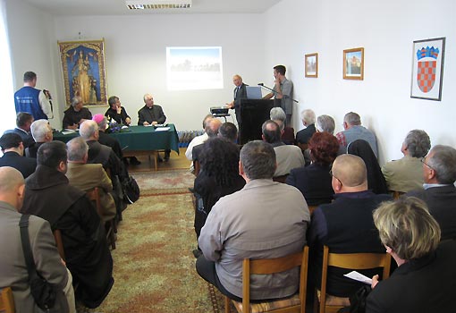 U Oštarijama započeo dvodnevni znanstveni skup U Oštarijama započeo dvodnevni znanstveni skup