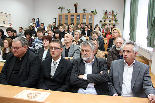 125 obljetnica
postojanja i djelovanja strukovnog školstva u Ogulinu 125 obljetnica postojanja
i djelovanja strukovnog školstva u Ogulinu