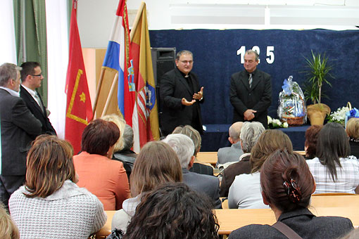 125 obljetnica
postojanja i djelovanja strukovnog školstva u Ogulinu 125 obljetnica postojanja
i djelovanja strukovnog školstva u Ogulinu