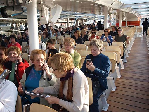 Ogulinci posjetili grad svjetlosti, mode i ljubavi Ogulinci posjetili grad svjetlosti, mode i ljubavi