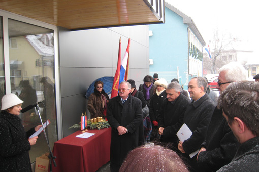 Svečana  predaja ključeva stanova stanarima stambeno - poslovne građevine  POS-a   