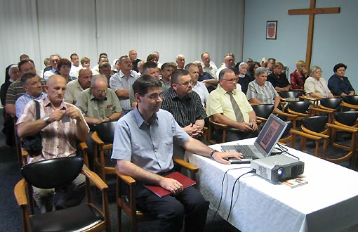 Predstavljana Spomenica Gospićko-senjske biskupije Predstavljana Spomenica Gospićko-senjske biskupije