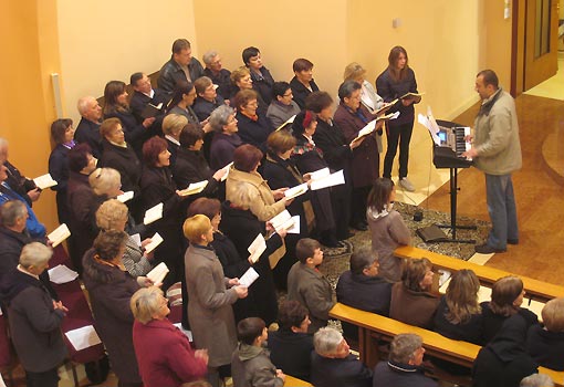 Župljani Župe Sv. Križa bili na svetoj misi u novoj crkvi Bl. Alojzija Stepinca Župljani Župe Sv. Križa bili na svetoj misi u novoj crkvi Bl. Alojzija Stepinca
