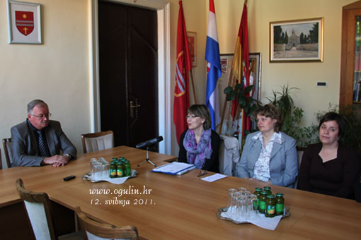 Prijem predstavnika društva Crvenog križa Ogulin kod Gradonačelnika