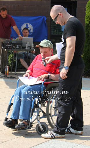 Nekoliko stotina posjetitelja obilježilo je Dan obitelji na jezeru Sabljaci Nekoliko stotina posjetitelja obilježilo je Dan obitelji na jezeru Sabljaci