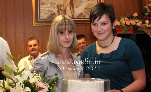 Cvijeće i torta za vrlo uspješnu mladu kuglačicu Mateu Gašparović
