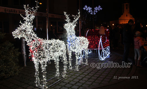 Svečano otvorena manifestacija Advent 2011