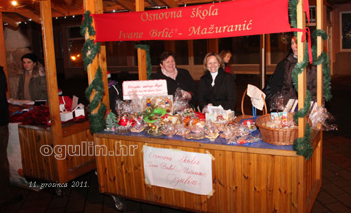 Svečano otvorena manifestacija Advent 2011