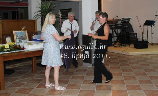 20 godina Pčelarskog      društva Ogulin