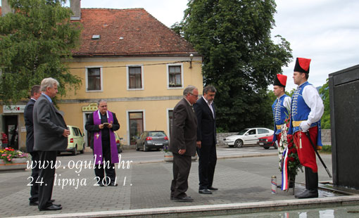Polaganje  vijenaca za Dan državnosti
