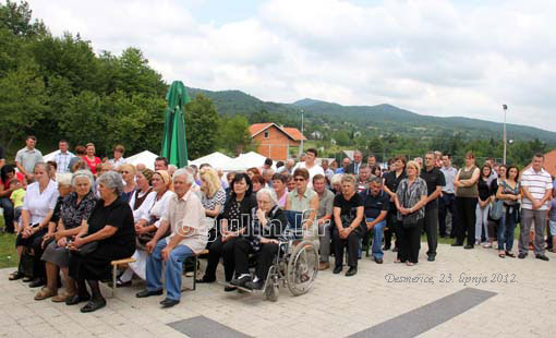 Blagoslov crkve Sv. Ivana Krstitelja u Desmericama
