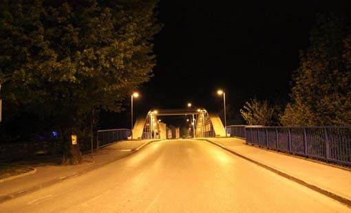 Grad Ogulin noću