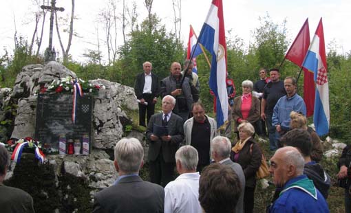 Komemoracija u šumi Međuvođe