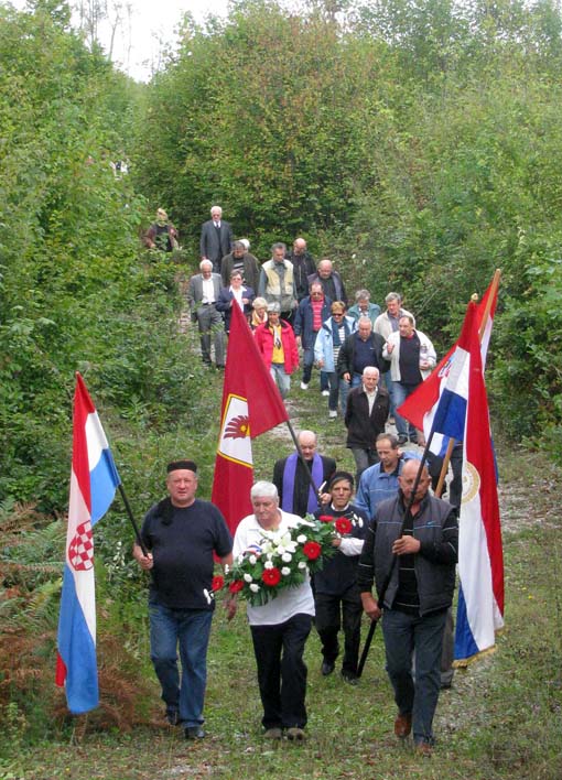 Komemoracija u šumi Međuvođe