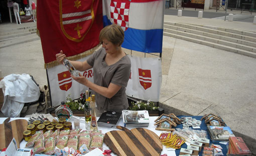 Gradonačelnik i HPD Klek u francuskom gradu Gignacu Gradonačelnik i HPD Klek u francuskom gradu Gignacu