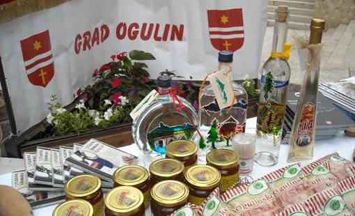 Gradonačelnik i HPD Klek u francuskom gradu Gignacu Gradonačelnik i HPD Klek u francuskom gradu Gignacu