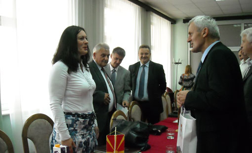 Veleposlanica Republike Makedonije posjetila Ogulin Veleposlanica Republike Makedonije posjetila Ogulin