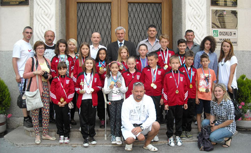 Taekwondo klub Ogulin na prijemu kod gradonačelnika