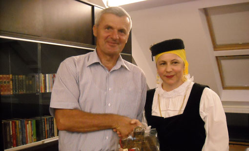 Folklorni ansambl iz Španjolske na Frankopanskim ljetnim večerima Folklorni ansambl iz Španjolske na Frankopanskim ljetnim večerima
